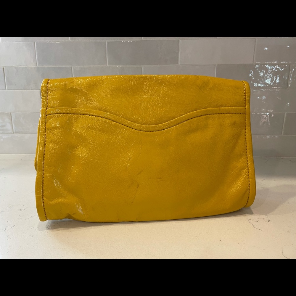 Marc by Marc Jacobs patent leather oversized clutch - Picture 4 of 5